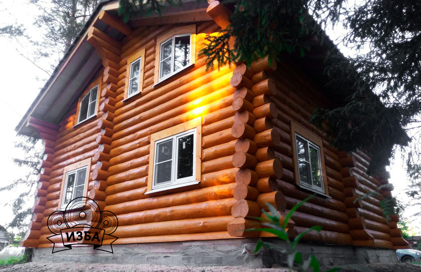Рубленый-дом-из-бревна-ручной-рубки